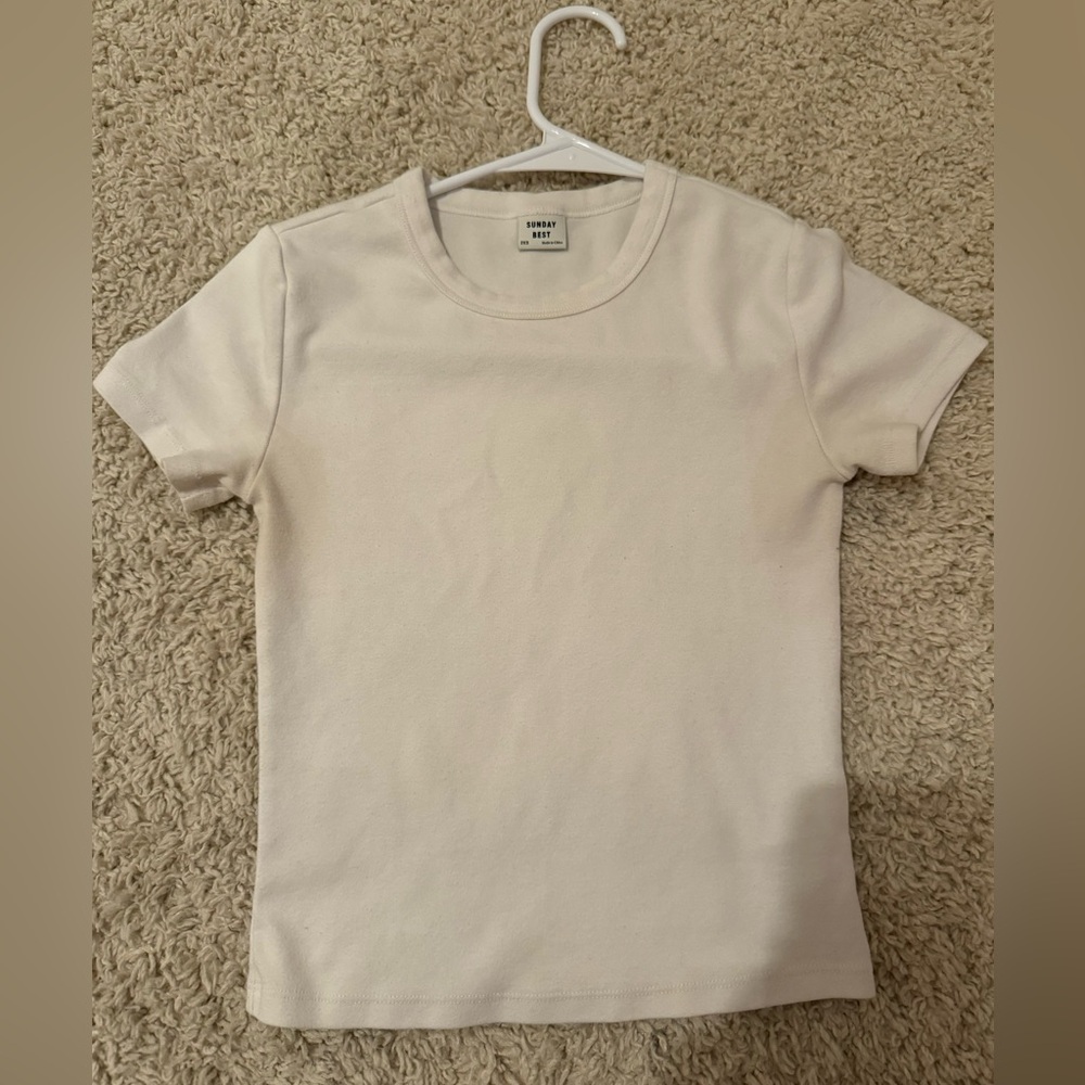 Aritzia White top